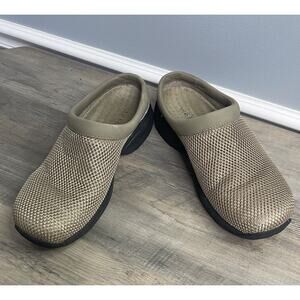 Merrell Primo Breeze II Mesh Slip On Clog Shoes Tan Size 9 Taupe